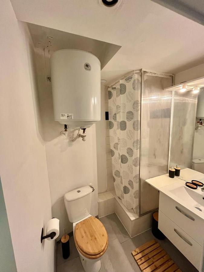 Appartement Tout Equipe A 6 Minutes De La Gare St Charles Marseille Exterior photo